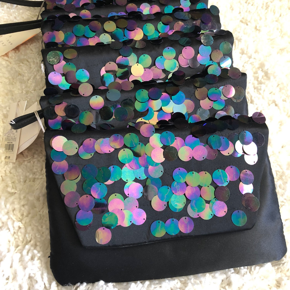 LOT of 8 Black Clutch Wristlets NWT - - Picture 1 of 5